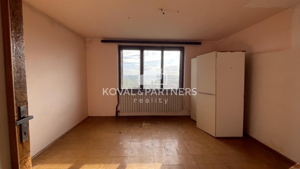 6 izbový Rodinný dom v Nitre - Zobor, pozemok 344 m2