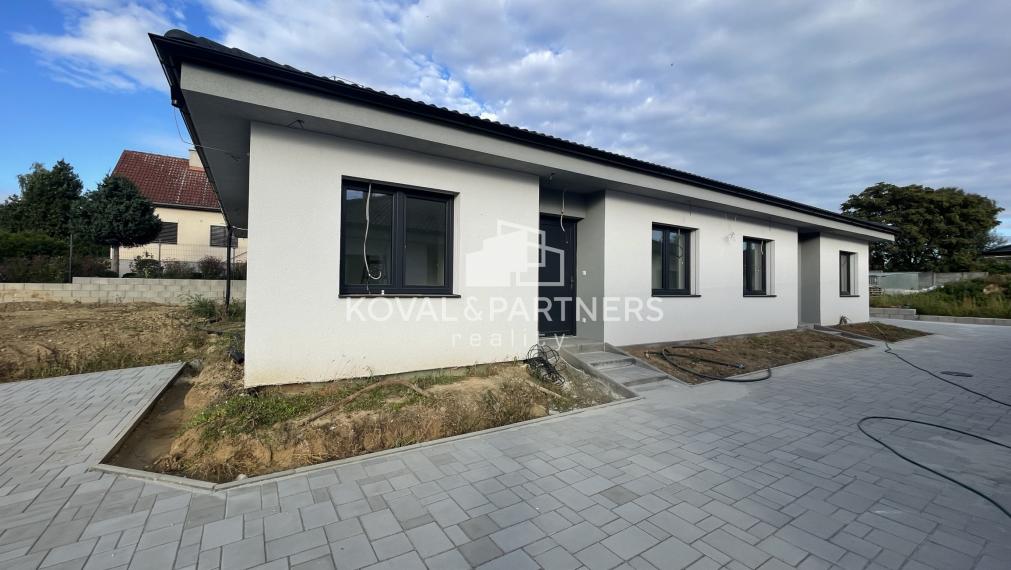 Novostavba 4 izbového rodinného domu v Janíkovciach HOLODOM