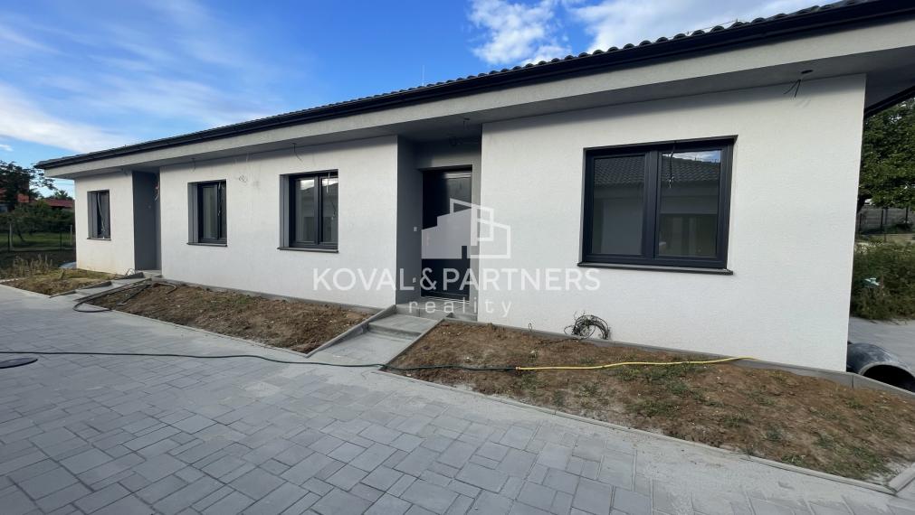 Novostavba 4 izbového rodinného domu v Janíkovciach HOLODOM