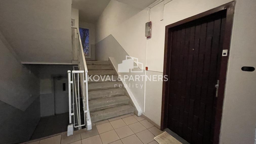 Veľký 1 izbový byt v Nitre