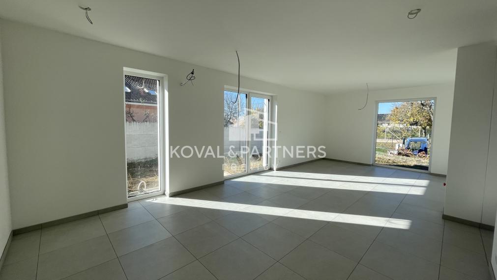 Novostavba 4 izbového rodinného domu v Janíkovciach HOLODOM