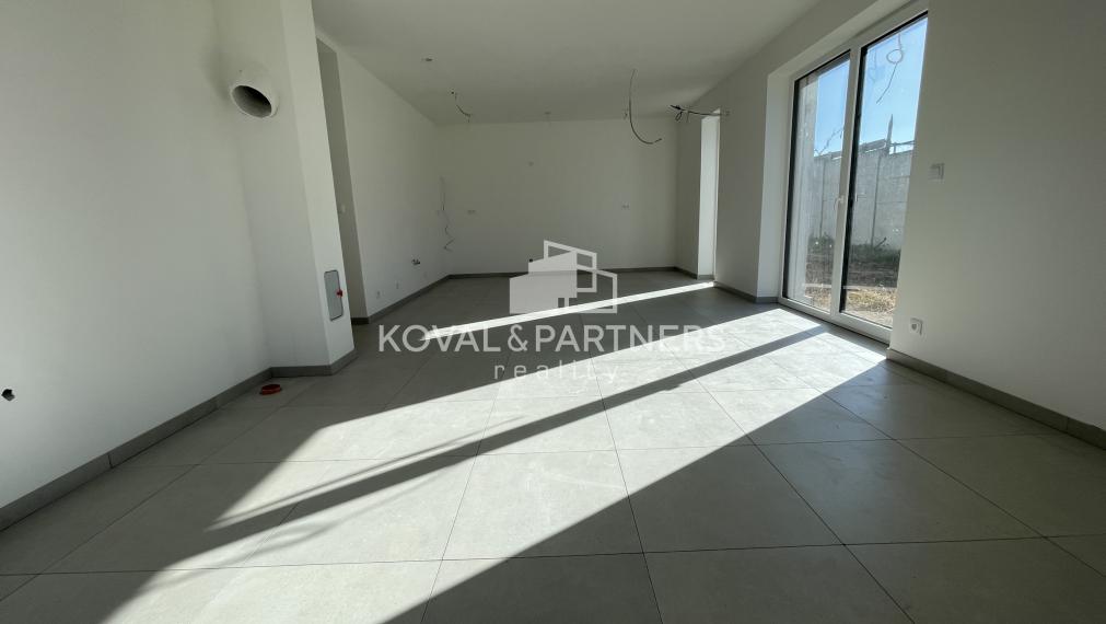 Vianočná akcia - 4 izbová novostavba v ŠTANDARDE za cenu HOLODOMU