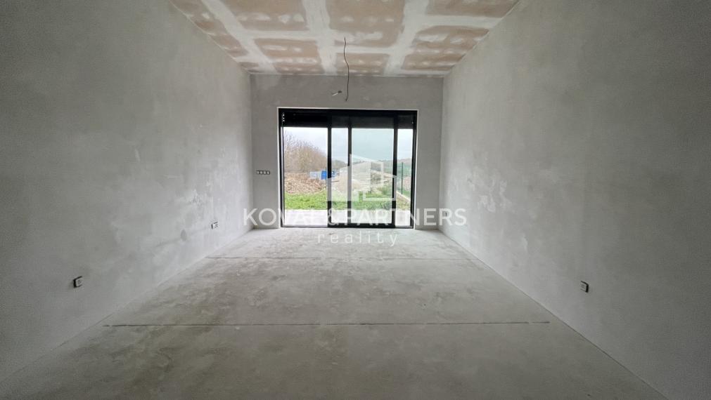 Novostavba 4 izbového rodinného domu v Klasove