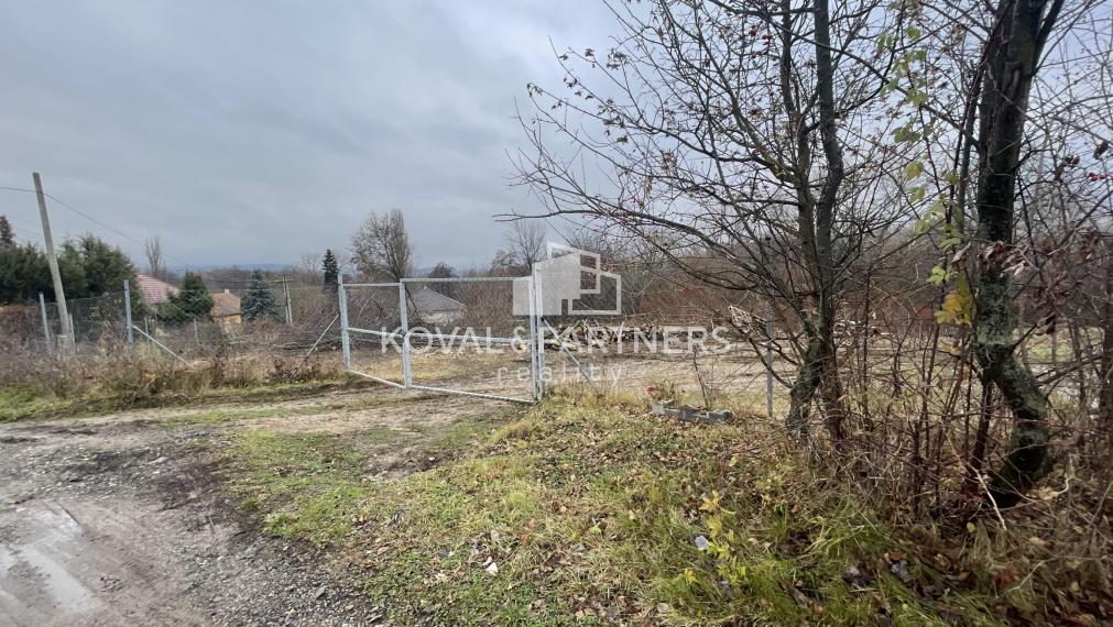 Stavebný pozemok v obci Slažany