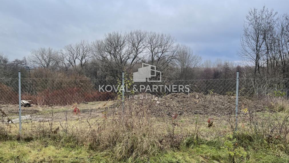 Stavebný pozemok v obci Slažany