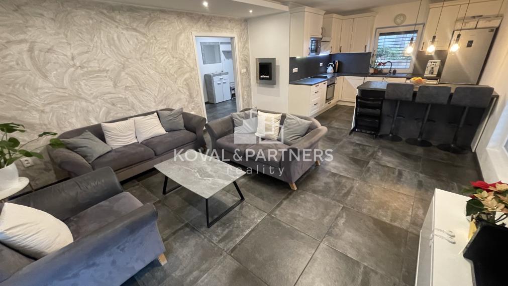 Útulný 3 izbový rodinný dom v Kolíňanoch