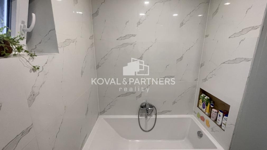 Útulný 3 izbový rodinný dom v Kolíňanoch