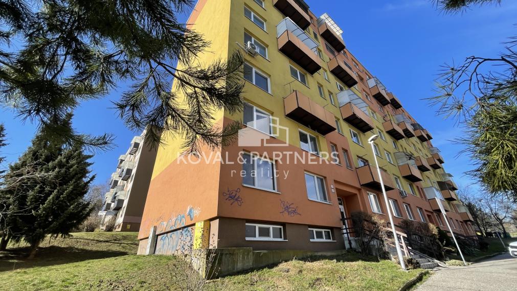 Na predaj 3 izbový byt s balkónom v Nitre na Klokočine