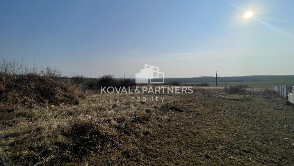 Na predaj pozemok Nový Cabaj