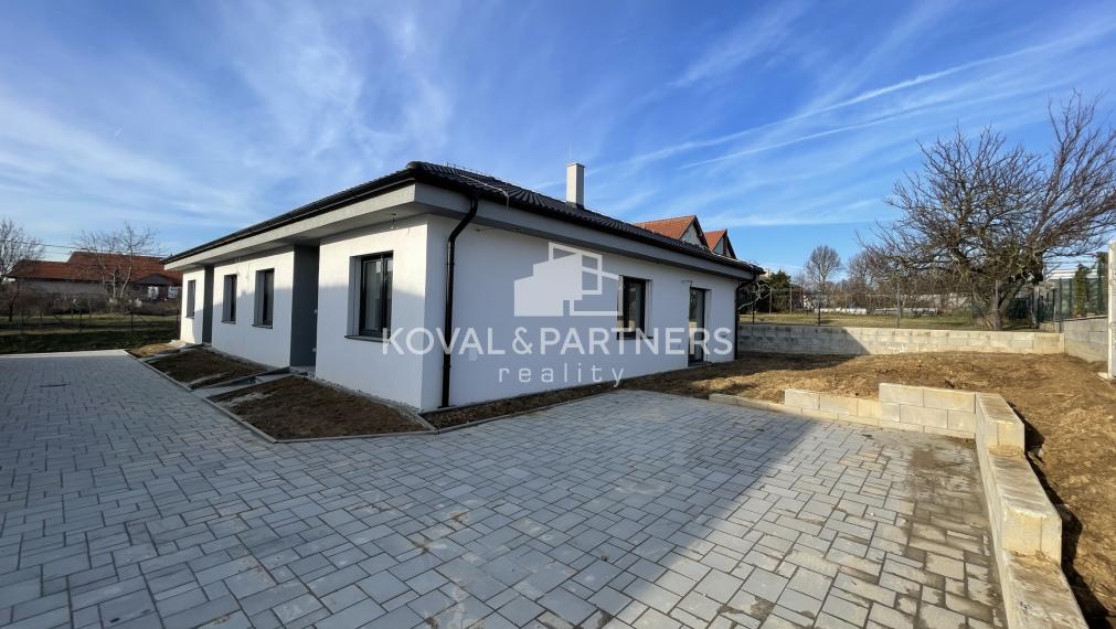 REZERVOVANÉ 4 izbová novostavba v ŠTANDARDE za cenu HOLODOMU - 3D obhliadka