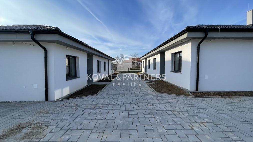 REZERVOVANÉ 4 izbová novostavba v ŠTANDARDE za cenu HOLODOMU - 3D obhliadka