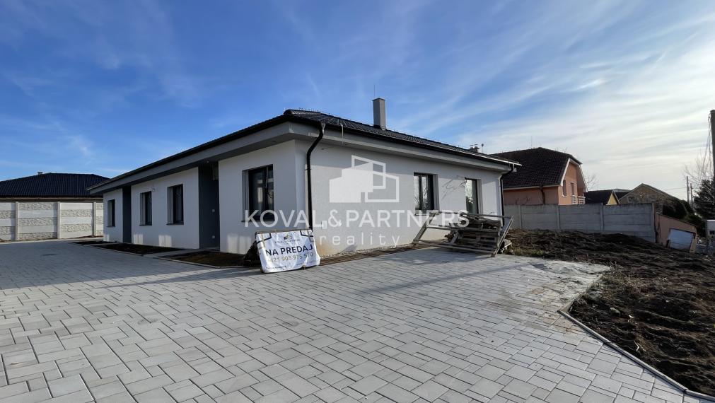 REZERVOVANÉ 4 izbová novostavba v ŠTANDARDE za cenu HOLODOMU - 3D obhliadka