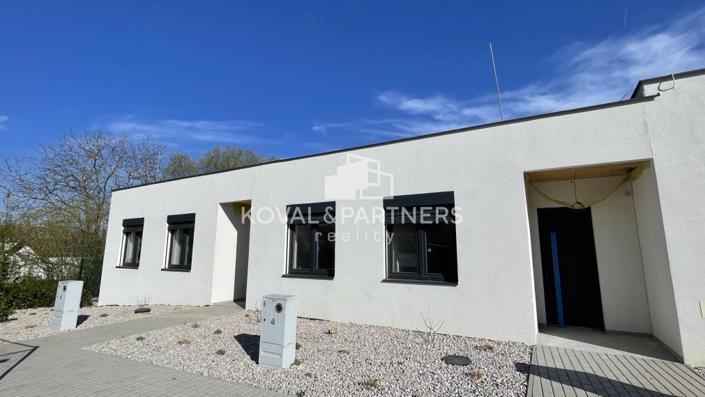Novostavba 4 izbového rodinného domu v Klasove