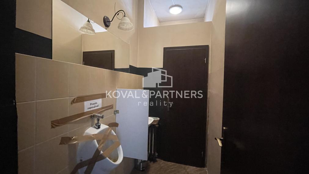 Na prenájom priestor na Farskej ulici v Nitre