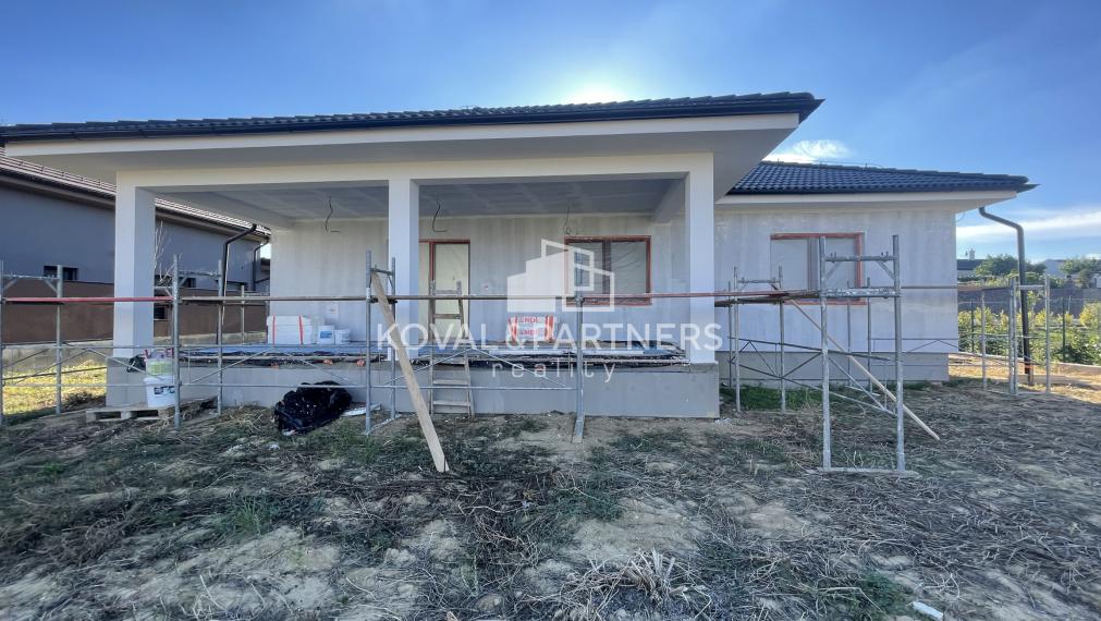 4-izbová novostavba s pozemkom 731 m2 v Nitre na Kyneku