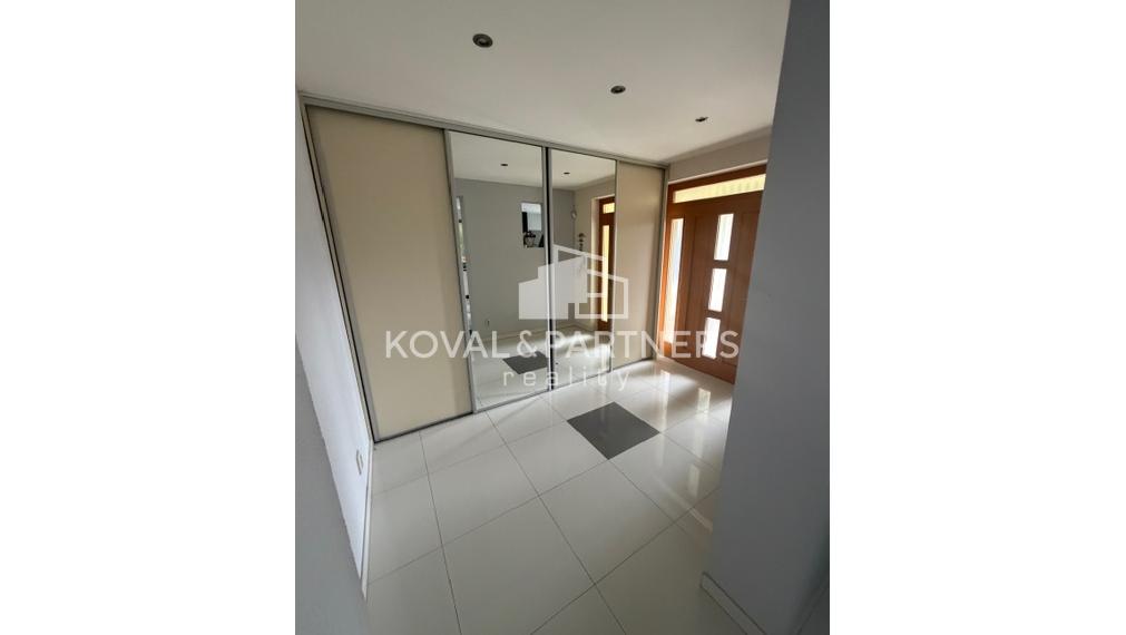 Ponúkame exkluzívne na predaj rodinný dom v obci Lehota