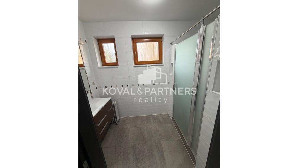 Ponúkame exkluzívne na predaj rodinný dom v obci Lehota