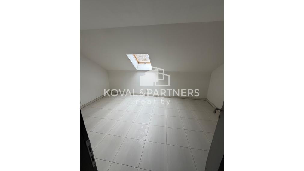 Ponúkame exkluzívne na predaj rodinný dom v obci Lehota