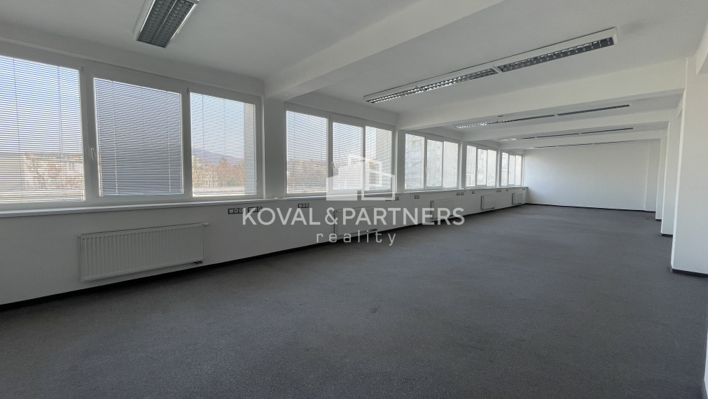 Kancelárske priestory na prenájom v centre Nitry