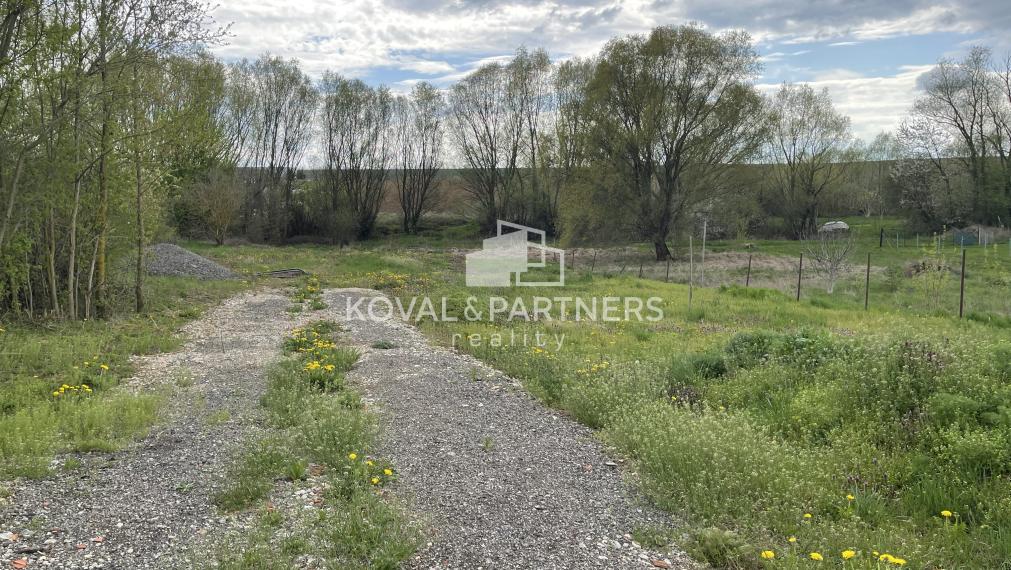 Stavebný pozemok v obci Klasov