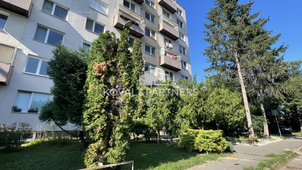 Na predaj 1 izbový byt s balkónom v Nitre na Klokočine