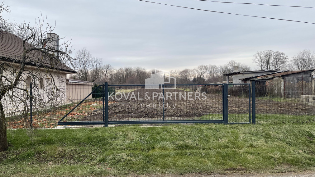 Na predaj pozemok v obci Slepčany