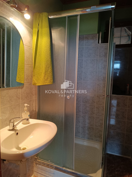 Rekreačný poľovný dom so strelnicou - Horné Otrokovce