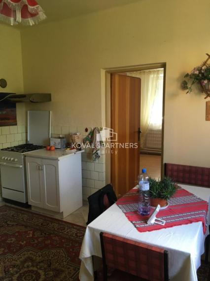 Rodinný dom na 9 á pozemku - Nitra - Čermáň