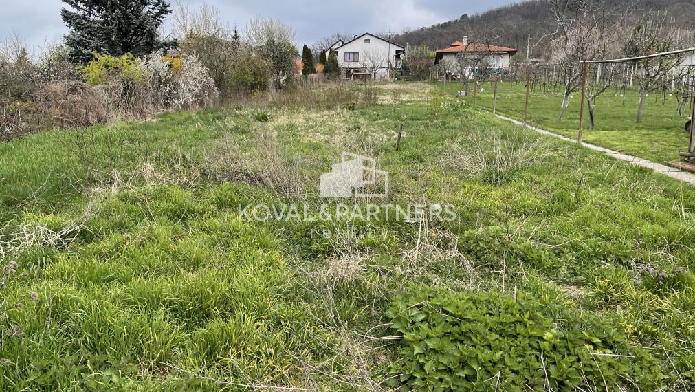 Stavebné pozemky so sieťami - Nitra, Zobor