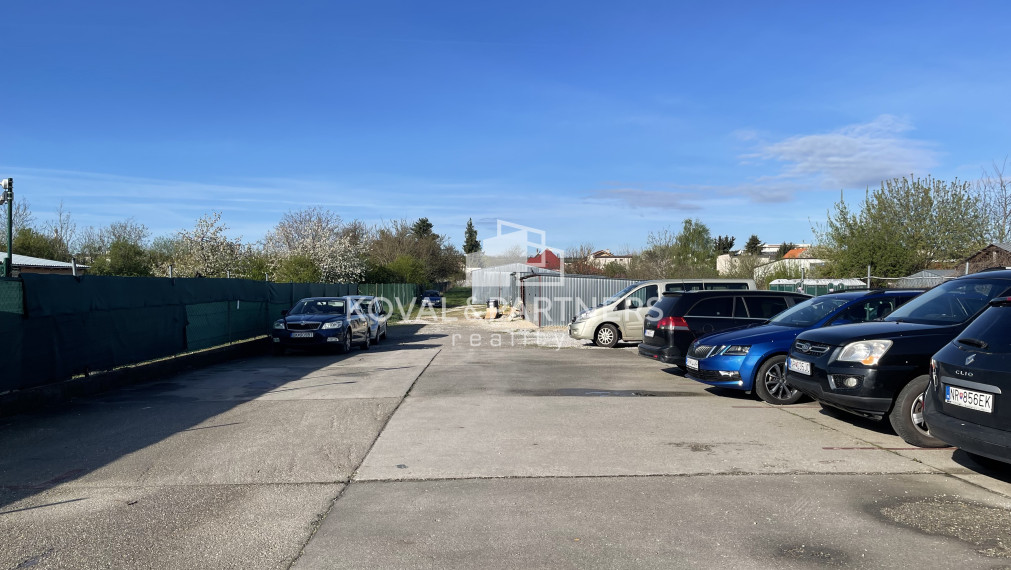 Prenájom HALY/SKLADU a KANCELÁRIÍ v Dolných Krškanoch