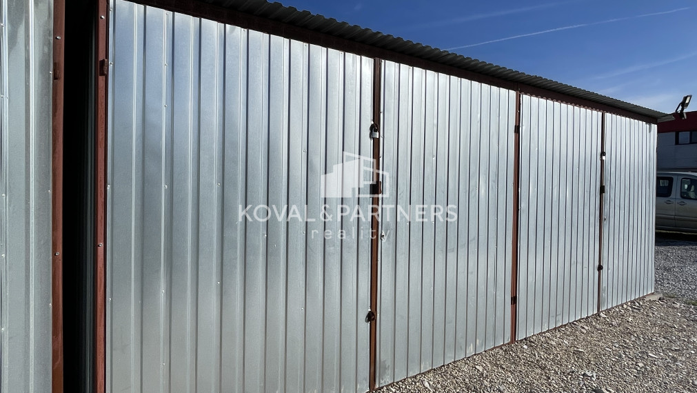 Prenájom HALY/SKLADU a KANCELÁRIÍ v Dolných Krškanoch