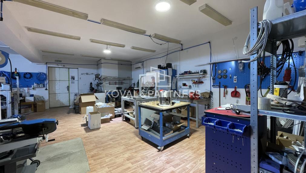 Prenájom HALY/SKLADU a KANCELÁRIÍ v Dolných Krškanoch