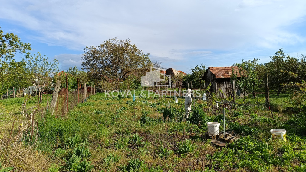 Klasický 3 izbový rodinný dom - Komjatice