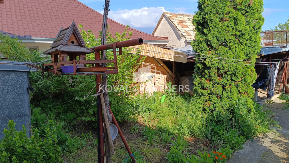 Klasický 3 izbový rodinný dom - Komjatice