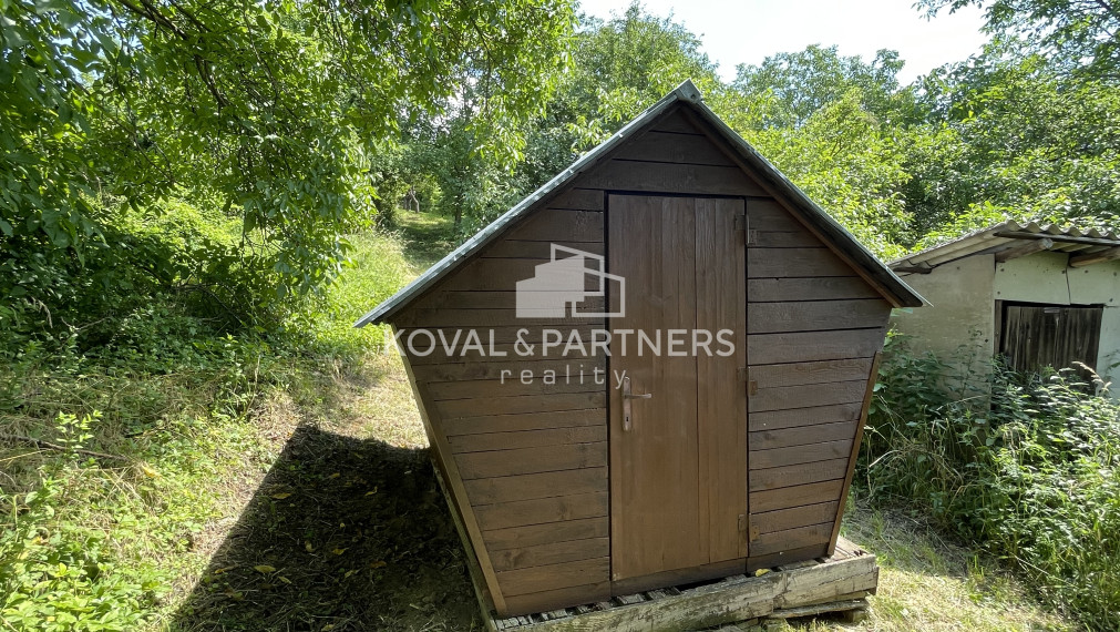 Záhrada s chatkou v Nitre, Dražovce