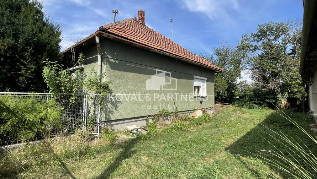 Rodinný dom s pozemkom 1720 m2