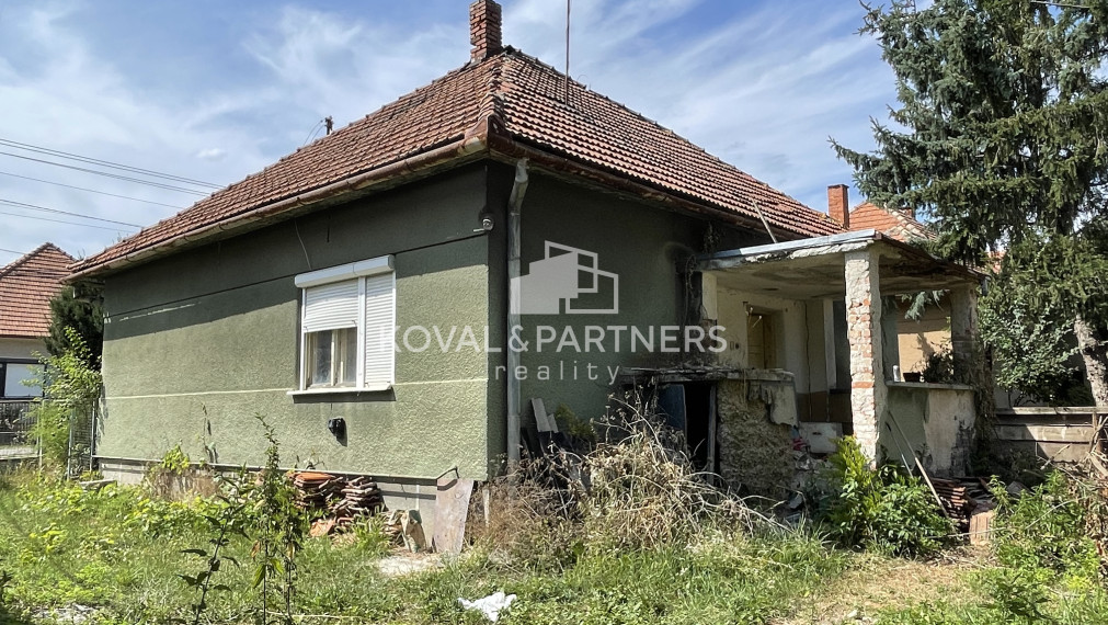 Rodinný dom s pozemkom 1720 m2