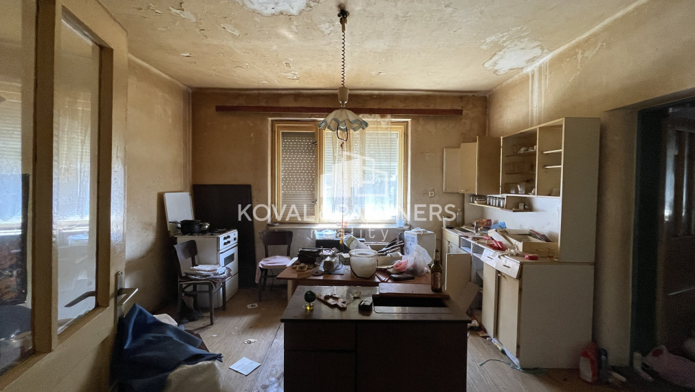 Rodinný dom s pozemkom 1720 m2