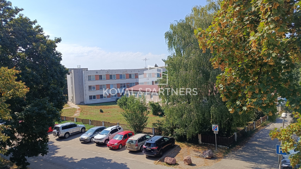 2 izbový byt v centre - Nitra - Párovce