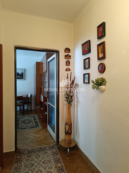 2 izbový byt v centre - Nitra - Párovce