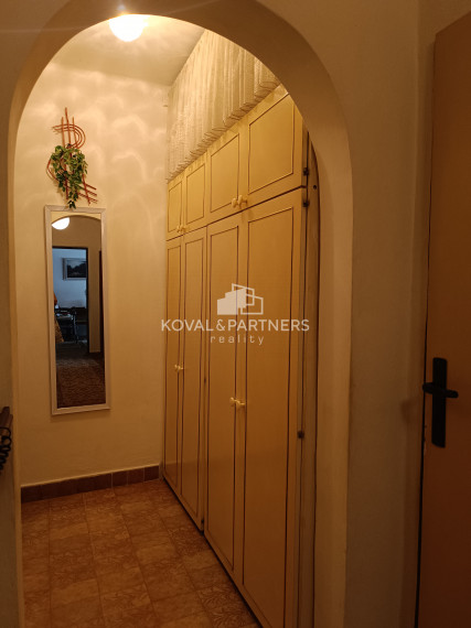 2 izbový byt v centre - Nitra - Párovce