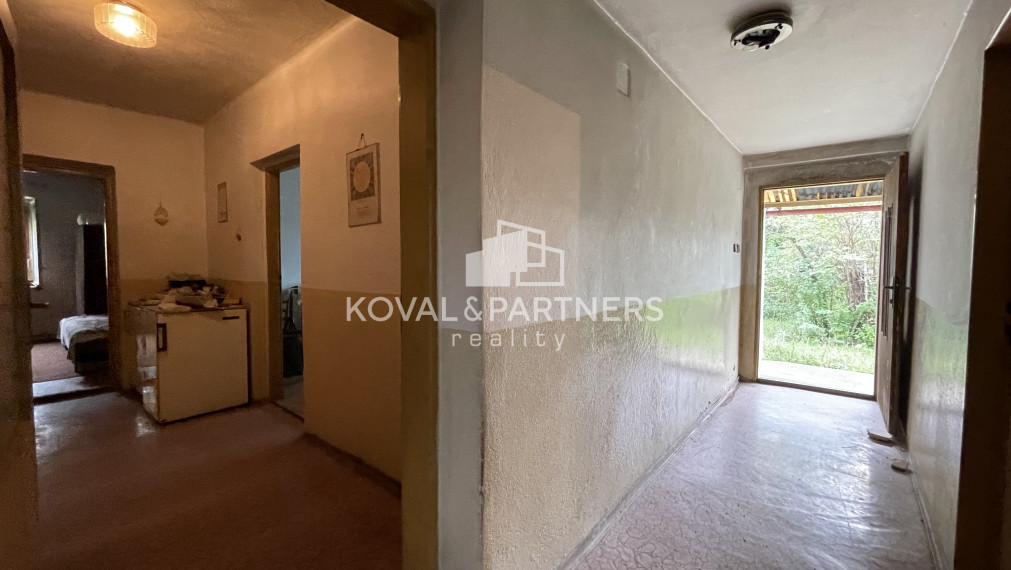 Znížená cena - Rodinný dom s pozemkom v Beladiciach