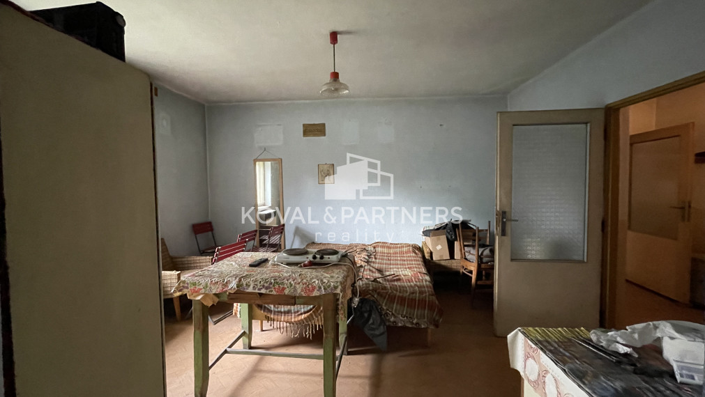 Znížená cena - Rodinný dom s pozemkom v Beladiciach