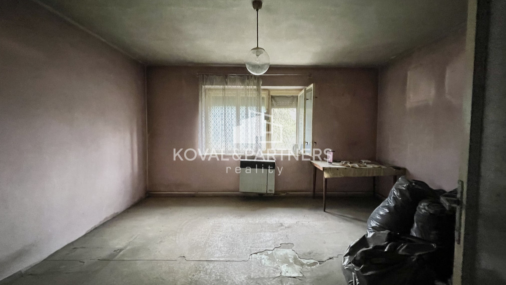 Znížená cena - Rodinný dom s pozemkom v Beladiciach