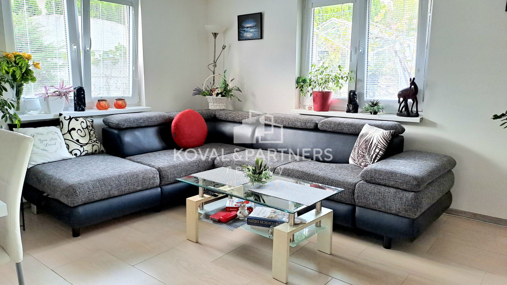 Poschodový rodinný dom, Párovské Háje, pozemok 700 m2