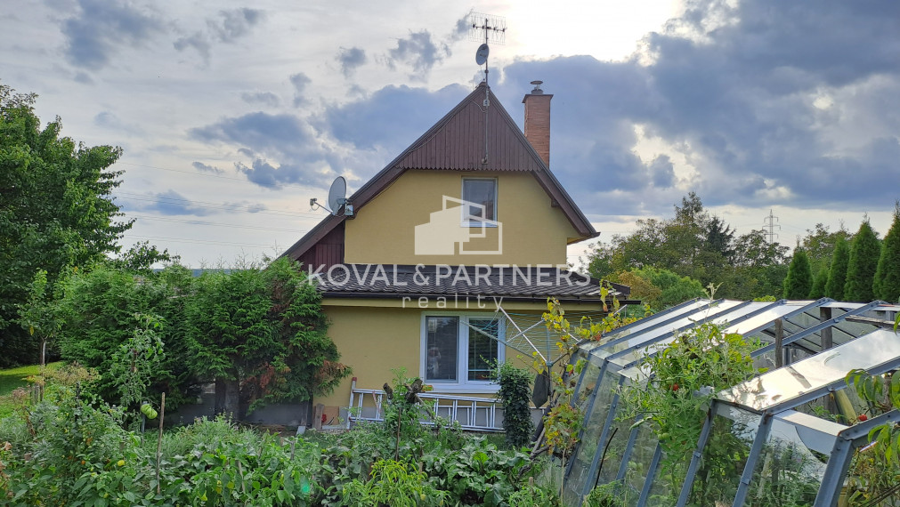 Poschodový rodinný dom, Párovské Háje, pozemok 700 m2