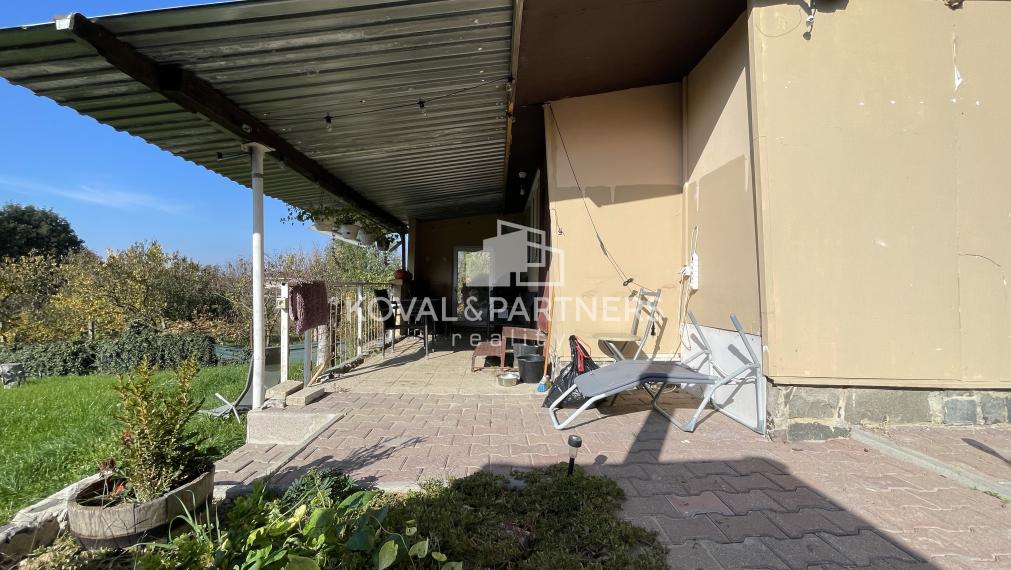 Znížená cena - Stavebný pozemok so záhradnou chatkou v Nitre, Šúdol