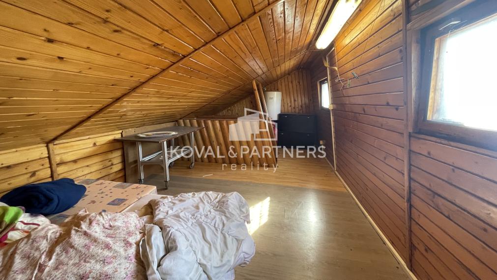 Znížená cena - Stavebný pozemok so záhradnou chatkou v Nitre, Šúdol