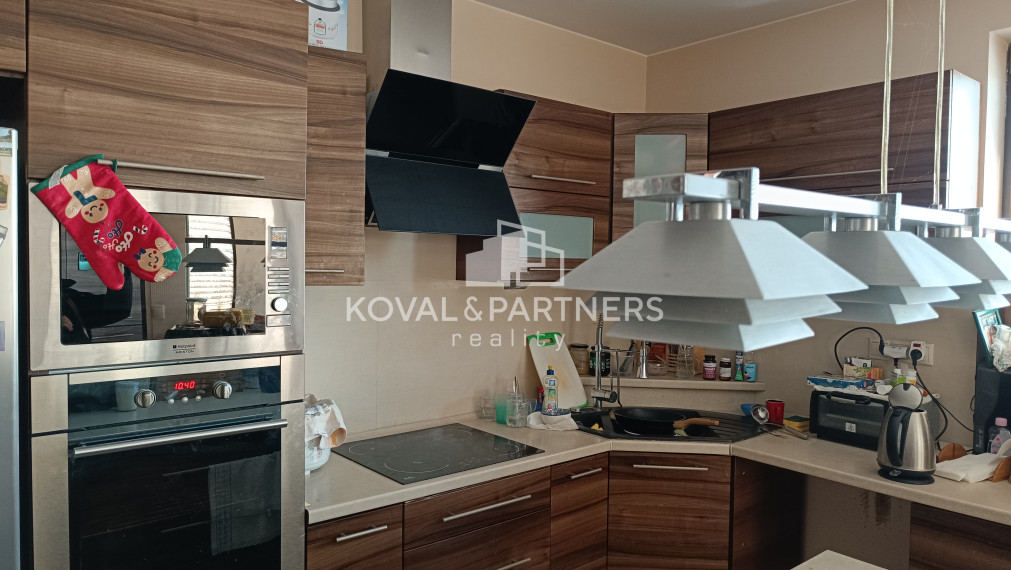 7 izbový dom s moderným vybavením - Štitáre - Nitra