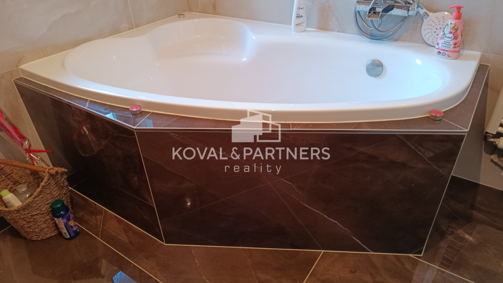 7 izbový dom s moderným vybavením - Štitáre - Nitra